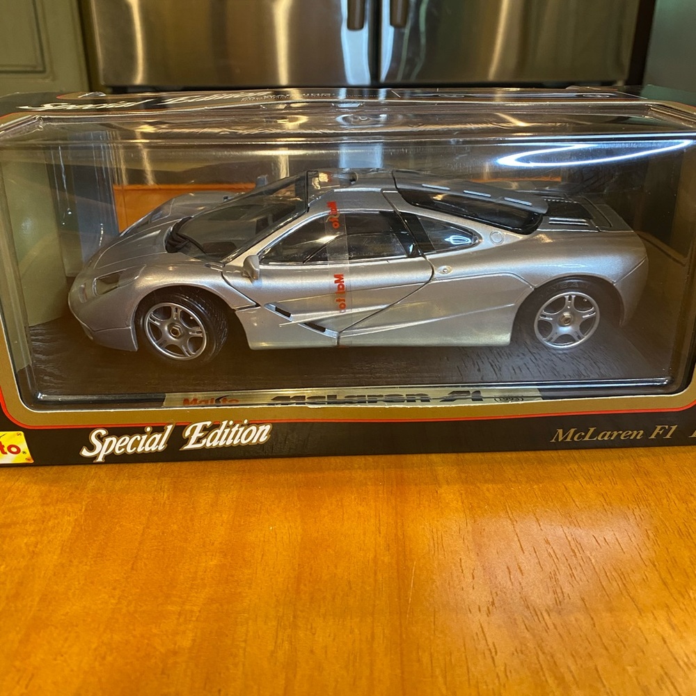 Mclaren 1993 F1 Collector Car